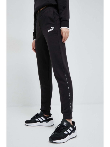 Спортен панталон Puma в черно с изчистен дизайн