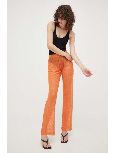 Панталон Résumé Rayanna в оранжево със стандартна кройка, с висока талия