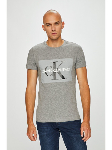 Calvin Klein Jeans - Тениска J30J307842
