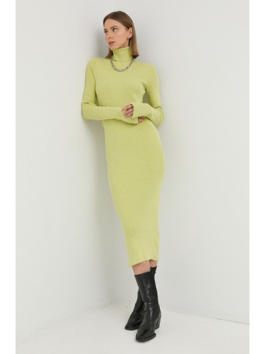 Рокля Herskind Fabienne в зелено среднодълъг модел с кройка по тялото