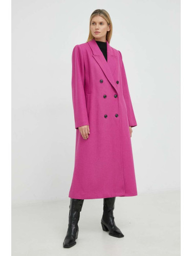 Вълнено палто Gestuz в розово преходен модел с двуредно закопчаване