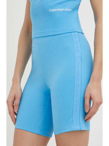 Къс панталон Calvin Klein Jeans в синьо с апликация с висока талия