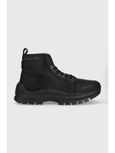 Обувки Calvin Klein Jeans Hiking Laceup Boot в черно