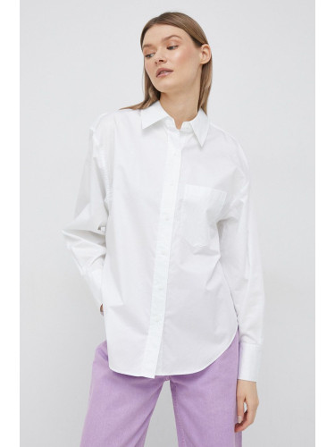 Памучна риза Calvin Klein дамска в бяло със свободна кройка с класическа яка