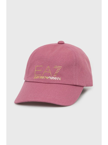 Памучна шапка EA7 Emporio Armani в розово с апликация