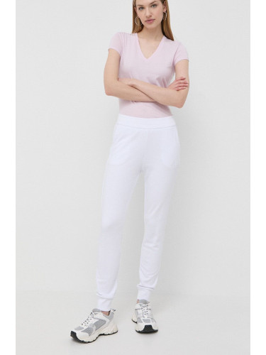 Спортен панталон Armani Exchange в бяло с апликация