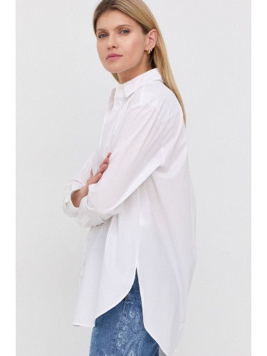Риза HUGO дамска в бяло със стандартна кройка с класическа яка 50470586