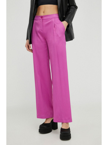 Панталон Patrizia Pepe в лилаво със стандартна кройка, с висока талия 8P0376 A2HU