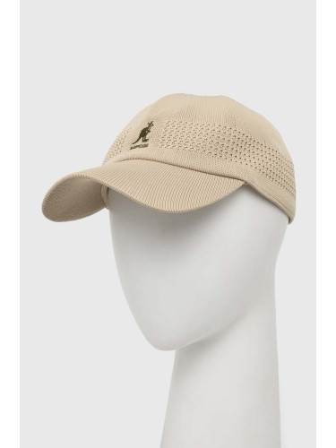 Шапка с козирка Kangol в бежово