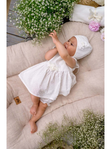 Бебешка памучна рокля Jamiks в бяло къс модел разкроен модел