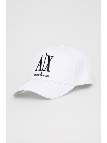 Памучна шапка с козирка Armani Exchange в бяло с апликация 954047 CC811 NOS