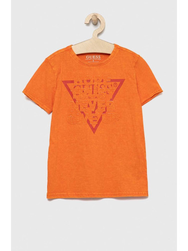 Детска памучна тениска Guess в оранжево с принт
