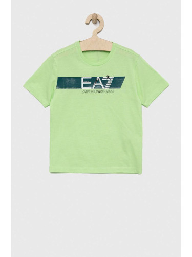 Детска памучна тениска EA7 Emporio Armani в зелено с принт