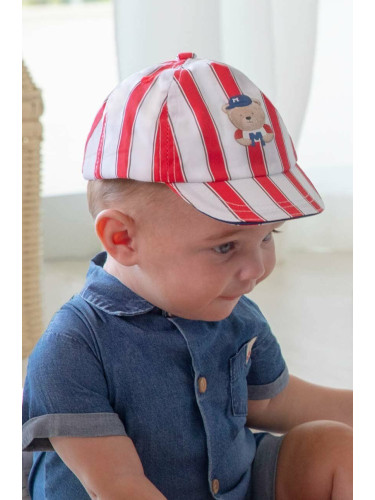 Бебешка шапка Mayoral Newborn в червено с десен