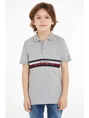 Детска памучна тениска с яка Tommy Hilfiger в сиво с апликация