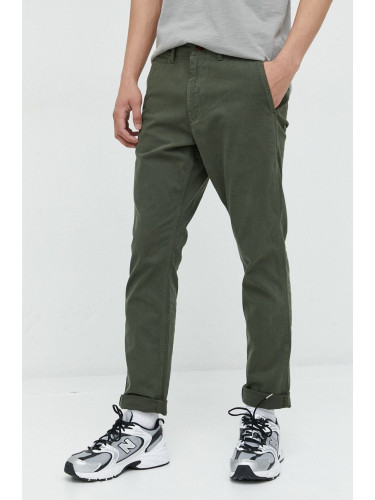Панталони Superdry в зелено с кройка тип чино