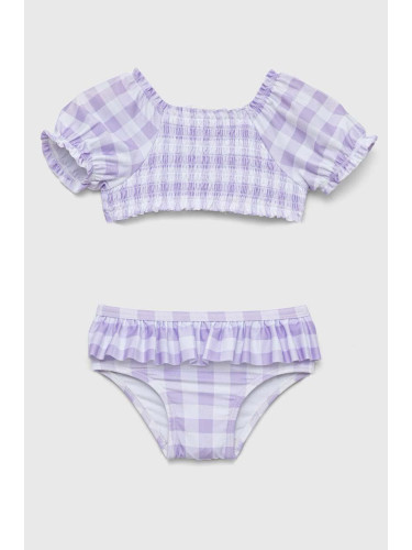 Бебешки бански костюм от две части GAP в лилаво