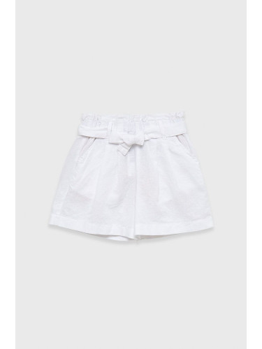 Детски ленен къс панталон United Colors of Benetton в бяло с изчистен дизайн