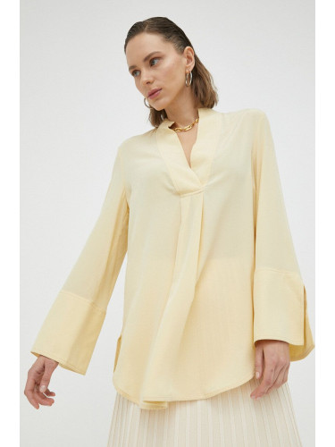 Копринена блуза By Malene Birger в жълто с изчистен дизайн
