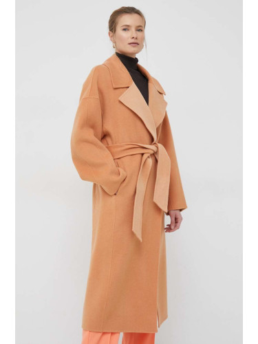 Вълнено палто Calvin Klein в оранжево с преходна изолация с уголемена кройка