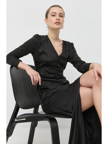 Копринена рокля Notes du Nord в черно дълъг модел със стандартна кройка