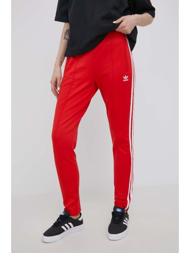 Панталони adidas Originals HF1992 дамско в червено с апликация