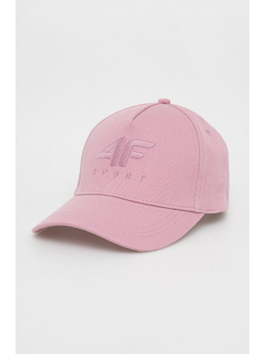 Памучна шапка с козирка 4F в розово с изчистен дизайн