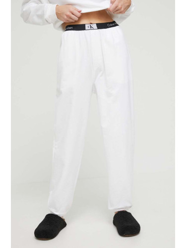 Домашен спортен панталон от памук Calvin Klein Underwear в бяло меланж на 000QS6943E
