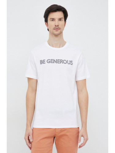 Памучна тениска United Colors of Benetton в бяло с десен