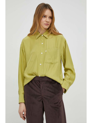 Копринена риза Levi's дамска в зелено със свободна кройка с класическа яка