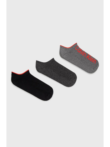 Чорапи Calvin Klein мъжки в сиво 701218724