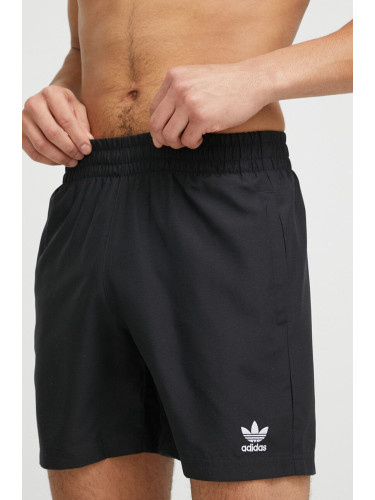 Плувни шорти adidas Originals в черно HT4411