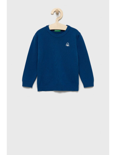Детски памучен пуловер United Colors of Benetton от лека материя