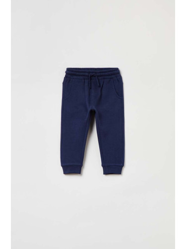 Бебешки памучен спортен панталон OVS в синьо с изчистен дизайн
