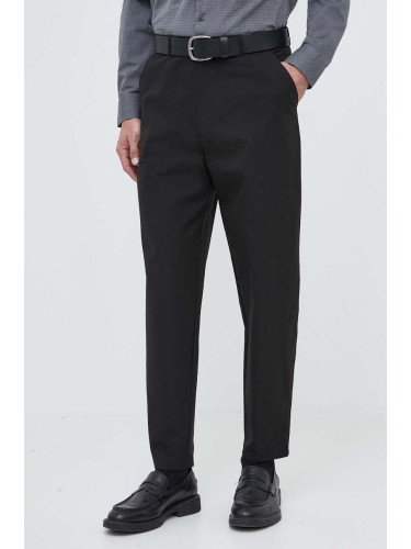 Панталон Armani Exchange в черно със стандартна кройка