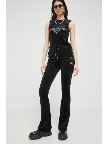 Спортен панталон Juicy Couture Lisa в черно с апликация