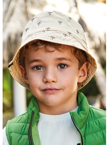 Детска памучна шапка в бежов цвят с принт палми Mayoral