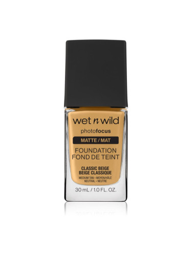 Wet n Wild PhotoFocus матиращ флуид фон дьо тен цвят Classic Beige 30 мл.