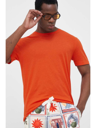 Памучна тениска United Colors of Benetton в оранжево с изчистен дизайн
