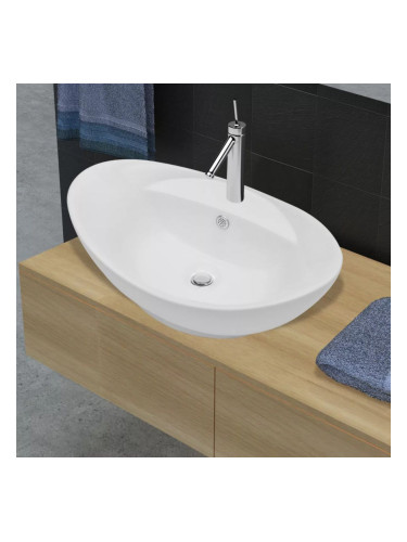 Луксозна керамична мивка с преливник и отвор за смесител, овална