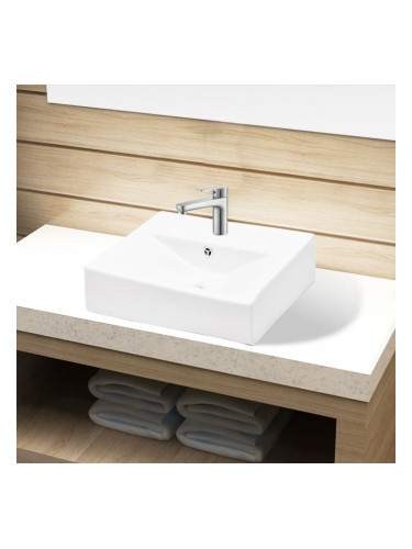 Керамична правоъгълна мивка с преливник и отвор за смесител, бяла