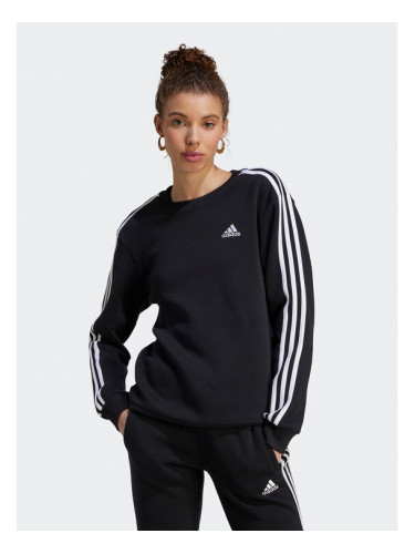 adidas Суитшърт HZ5744 Черен Regular Fit