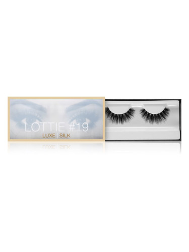 Huda Beauty Classic изкуствени мигли Lottie 2x3,4 см