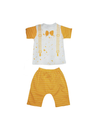Комплект от блузка с къс ръкав и панталонки в жълто