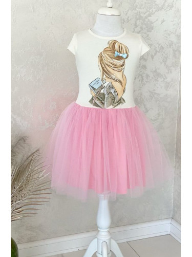 Детска рокля с къс ръкав в бяло с момиче и тюл в розово