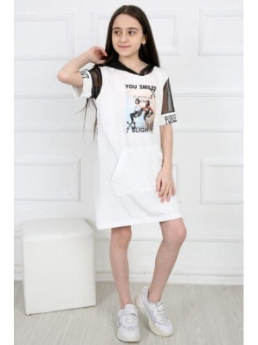 Детска рокля с къс ръкав и качулка в бяло 4354664