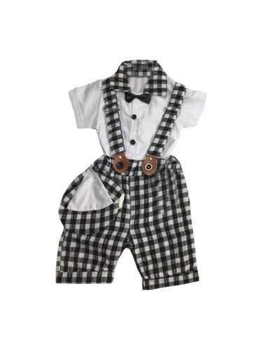 Комплект от боди-риза с къс ръкав в бяло, къси панталони, тиранти и па