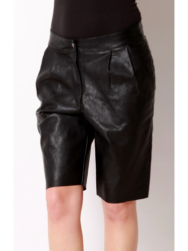 Vero Moda grease shorts