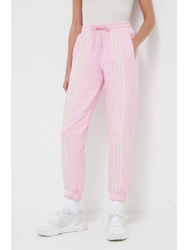 Памучен спортен панталон adidas Originals в розово с апликация