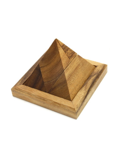 Дървена пирамида - пъзел